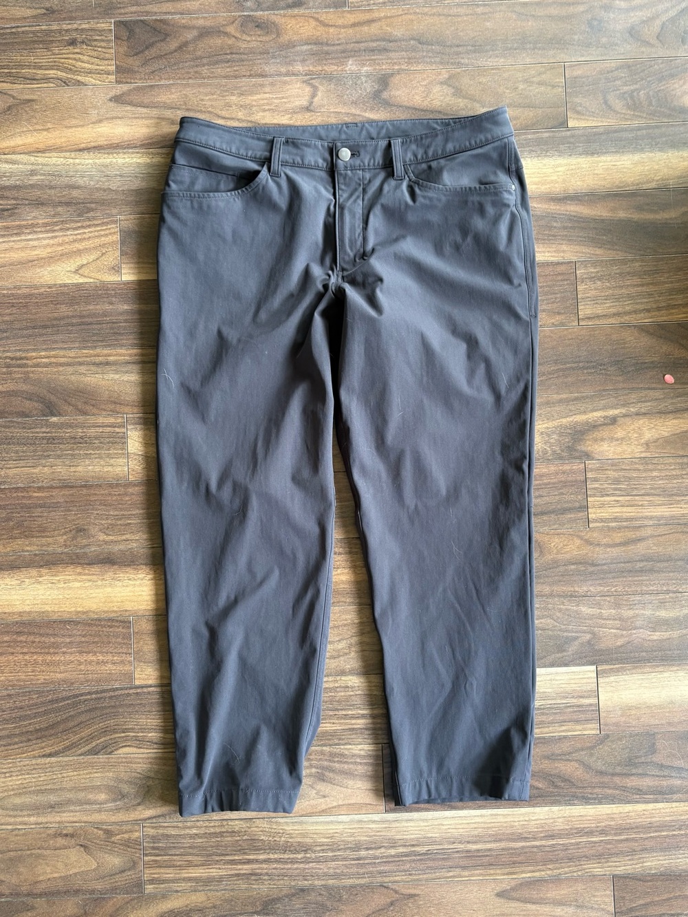 lululemon athletica Men's Slim Straight ABCs — Charcoal Gray